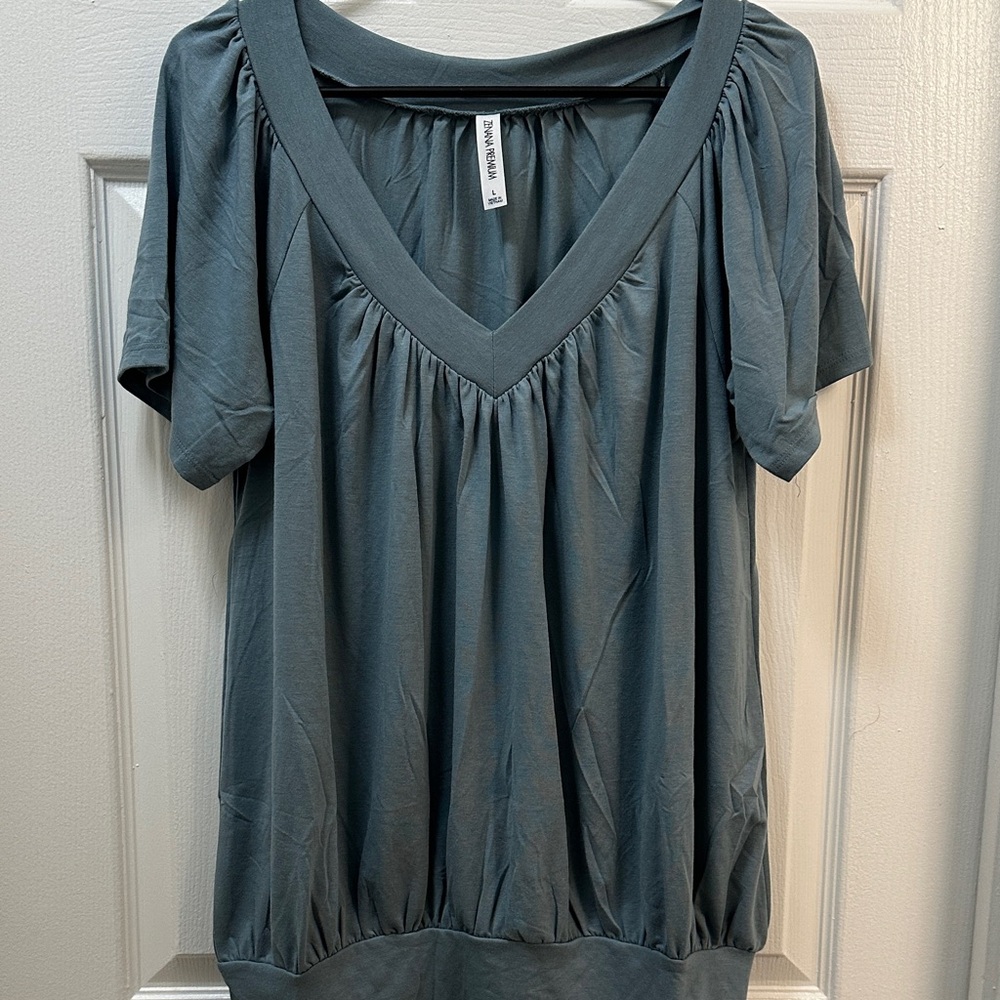 Zenana Outfitters Charcoal V-Neck Short Sleeve Top